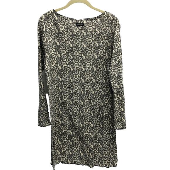 Disney women's night gown long sleeve Minnie Mouse size small - Picture 2 of 4